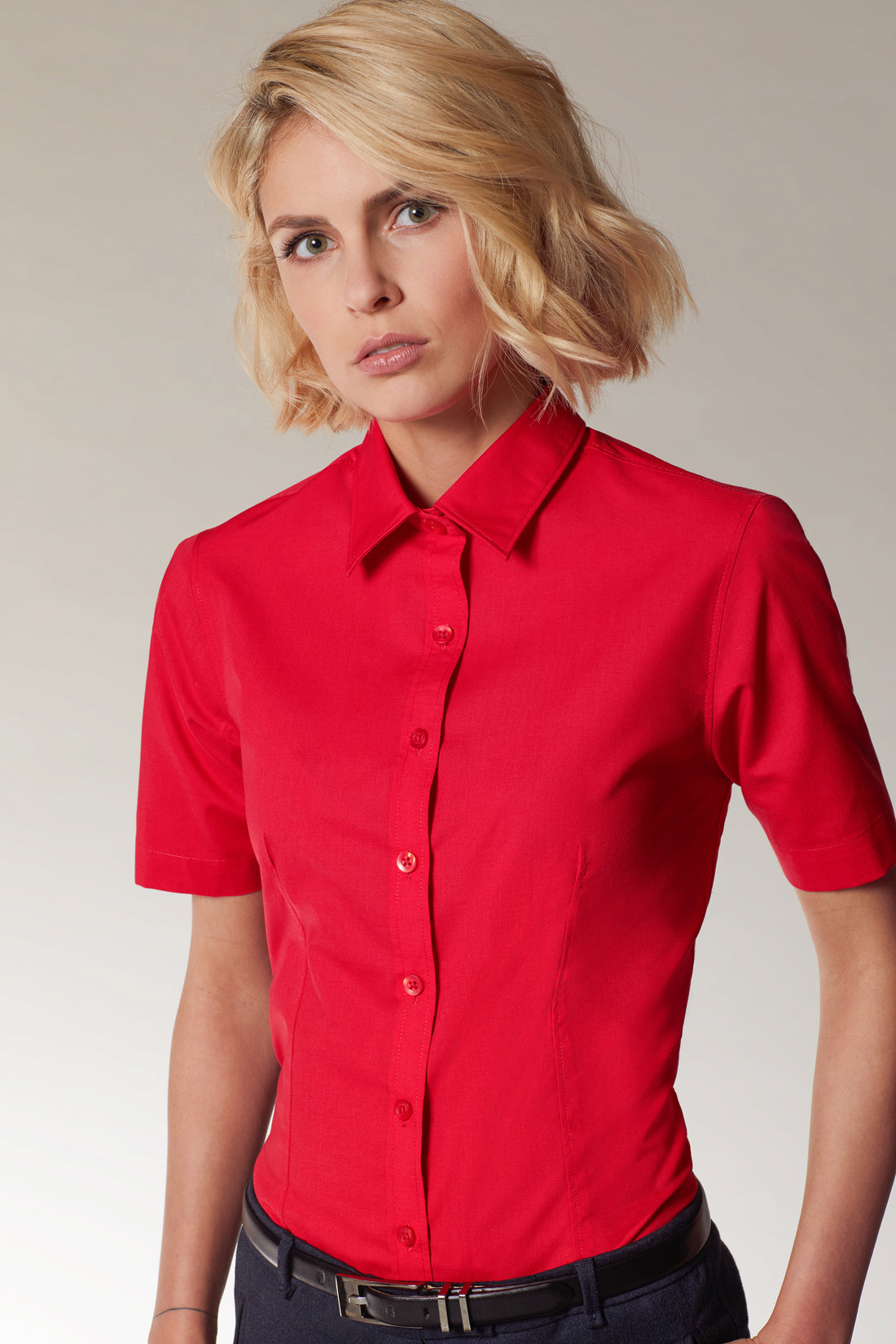 Dames poplin blouse met korte mouwen